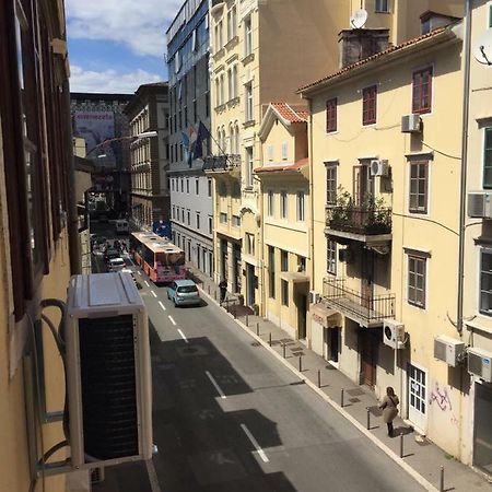 Apartman Licia Rijeka Exterior foto