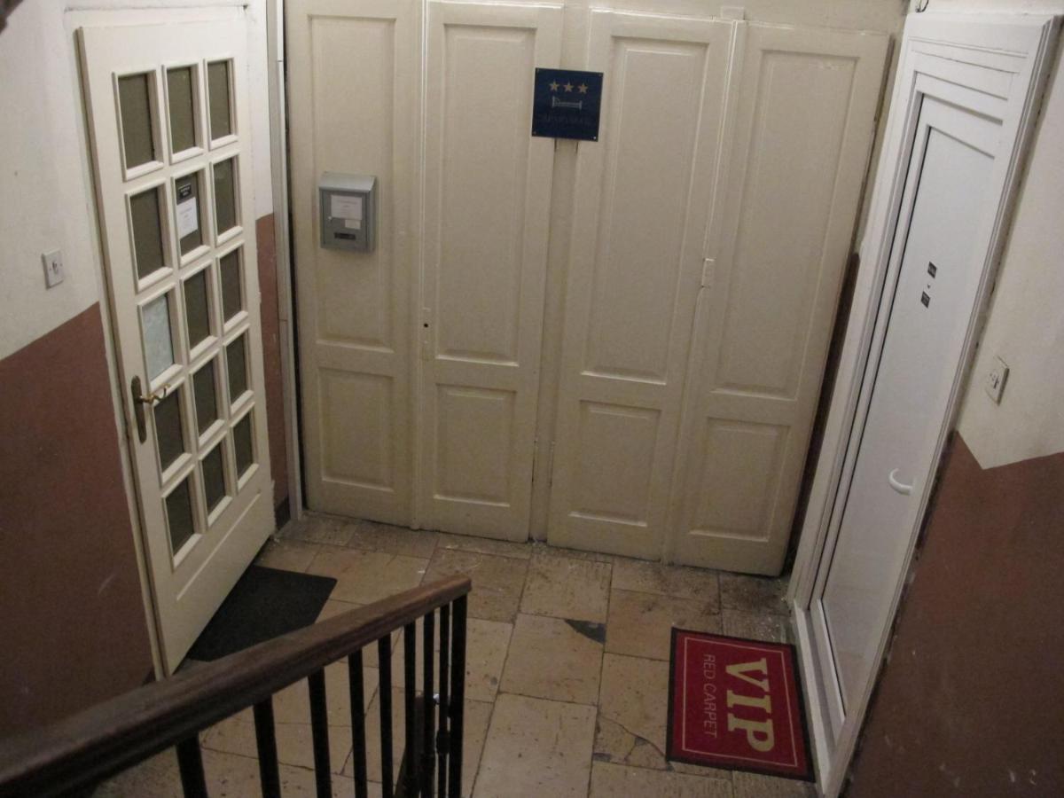 Apartman Licia Rijeka Exterior foto